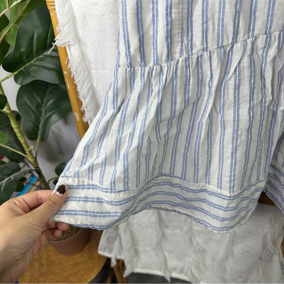 Neuflora Blue Striped Blouse sz M - Picture 4 of 7